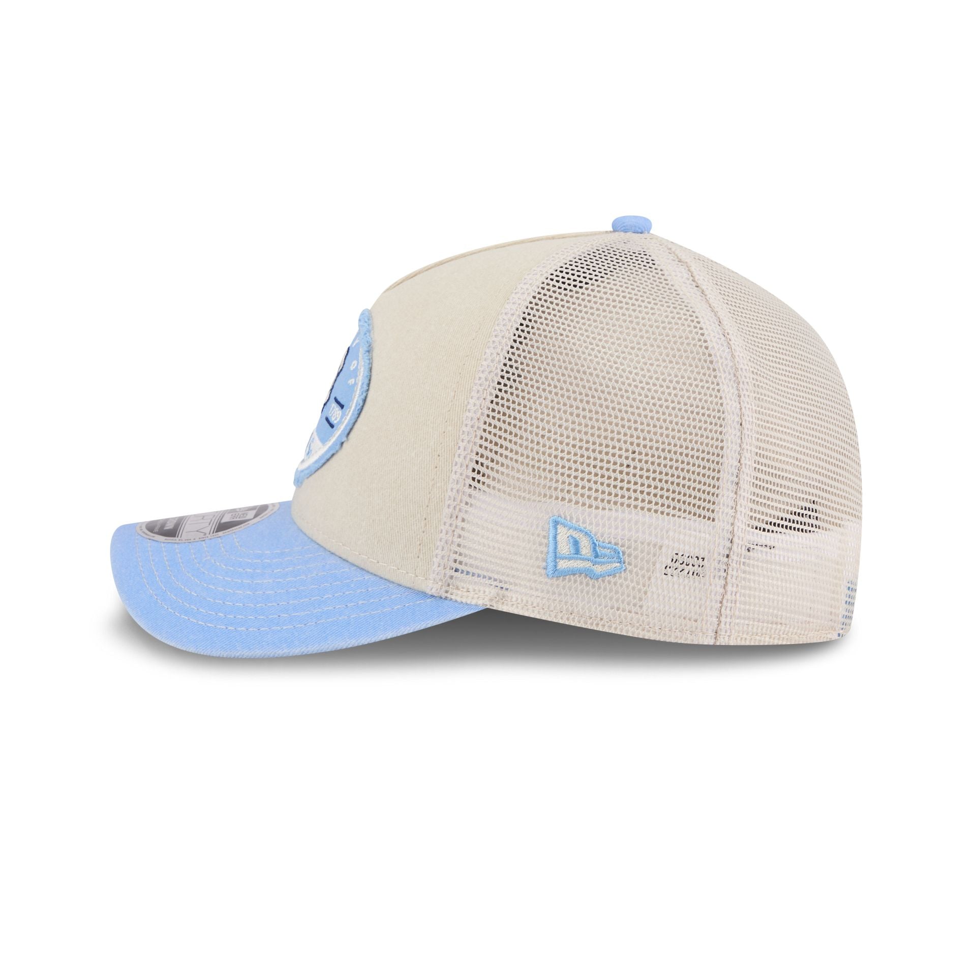 North Carolina Tar Heels Frayed 9FORTY M-Crown A-Frame Trucker Hat