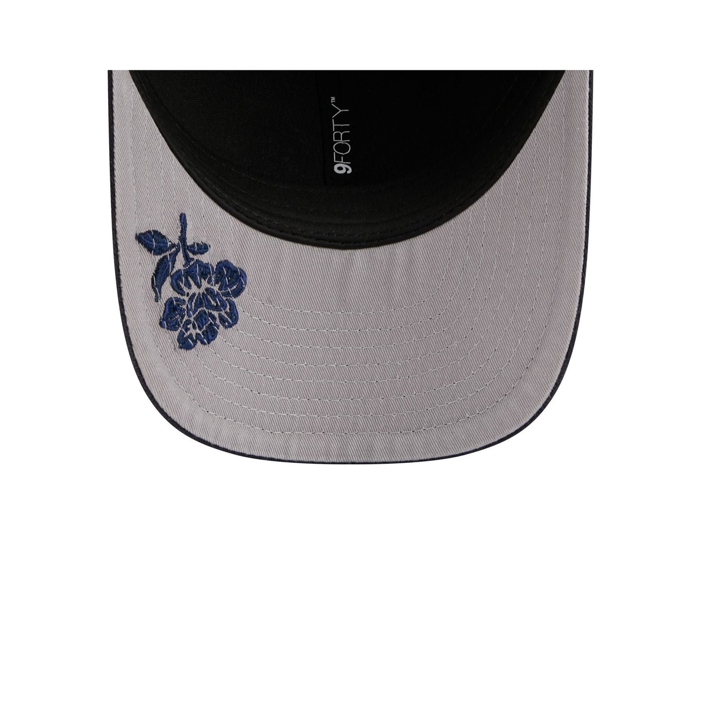 Atlanta Braves Floral Mesh Women's 9FORTY M-Crown Trucker Hat
