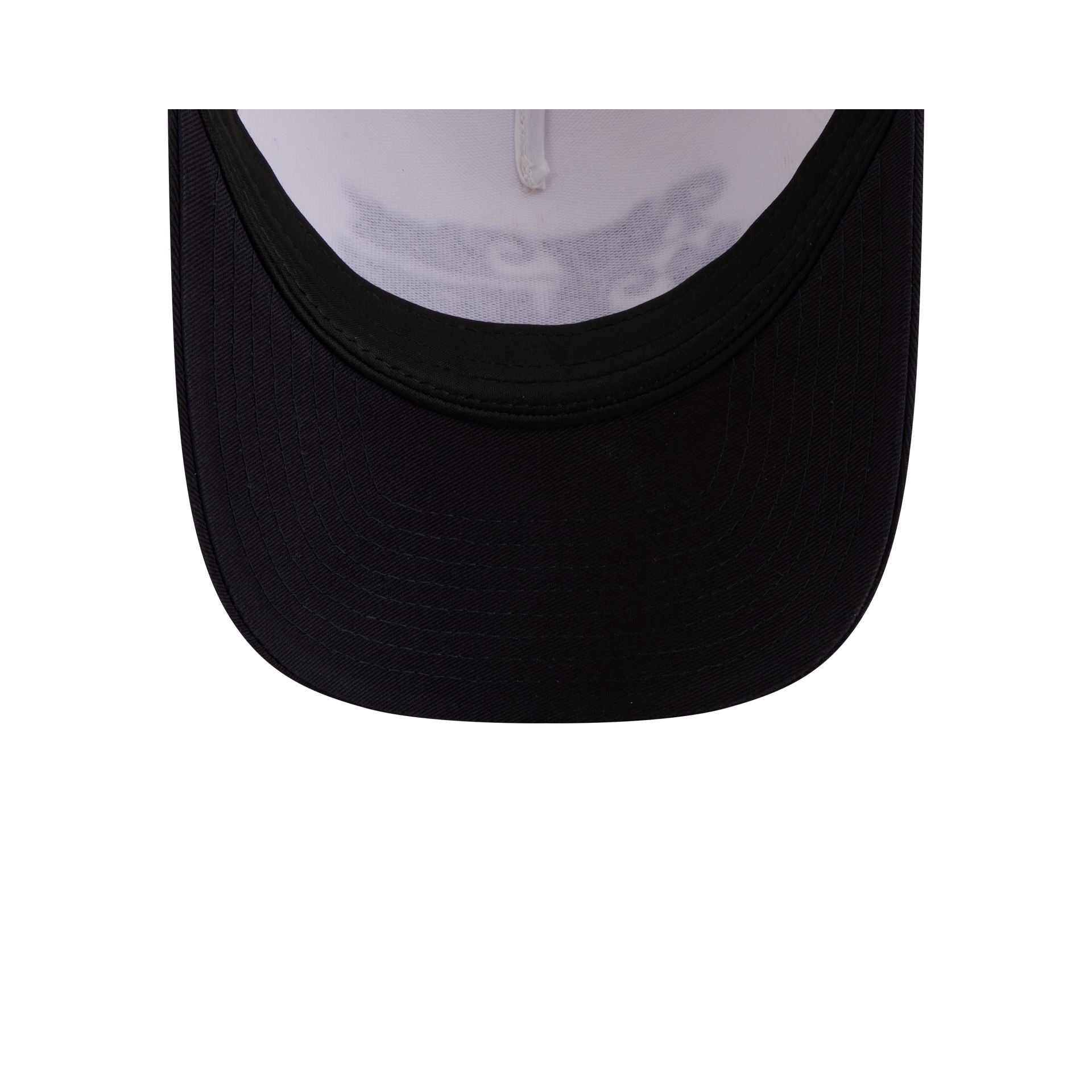 New York Yankees Retro Chrome Women's White 9FORTY M-Crown A-Frame Trucker Hat