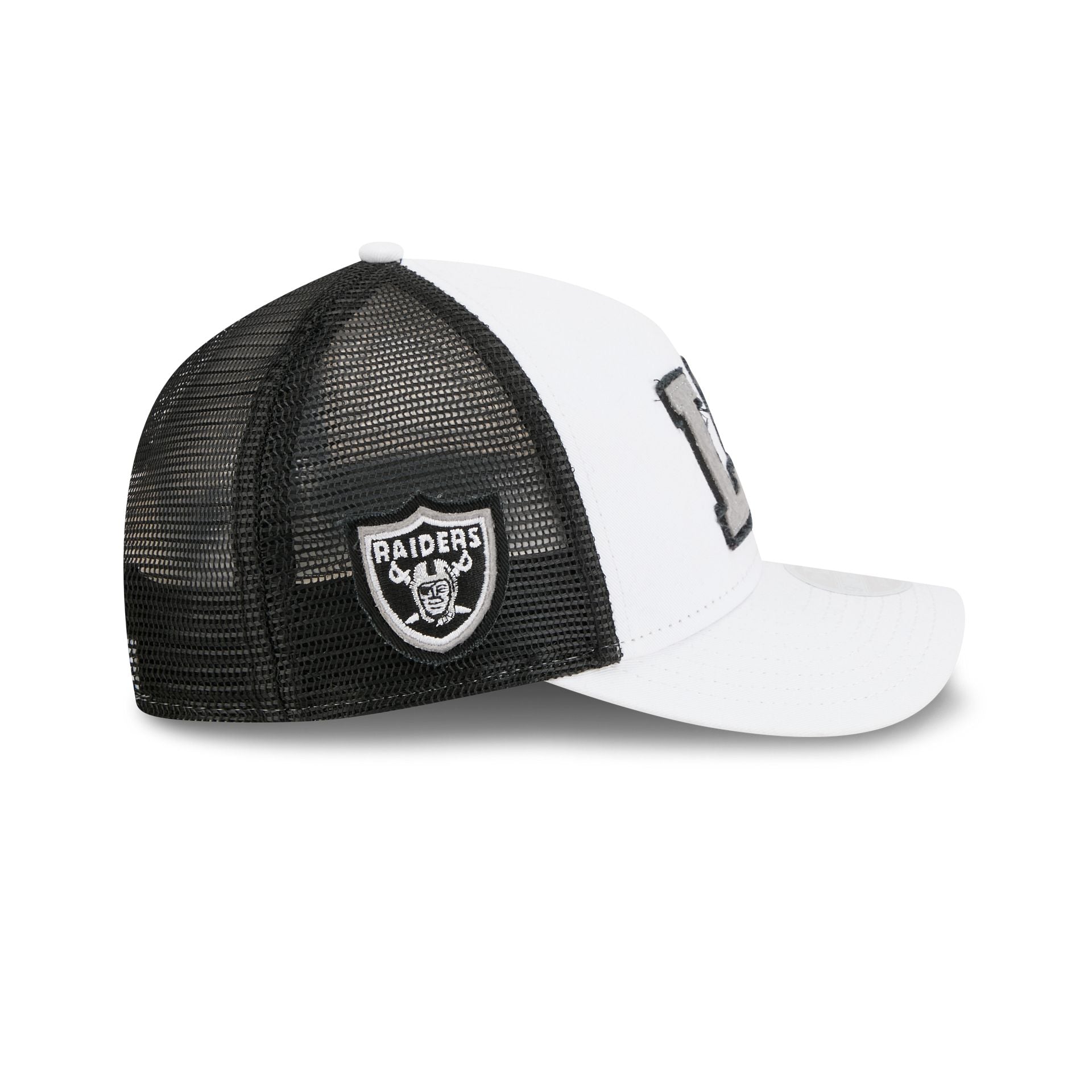 Las Vegas Raiders Optic White Felt Logo Women's 9FORTY M-Crown A-Frame Trucker Hat