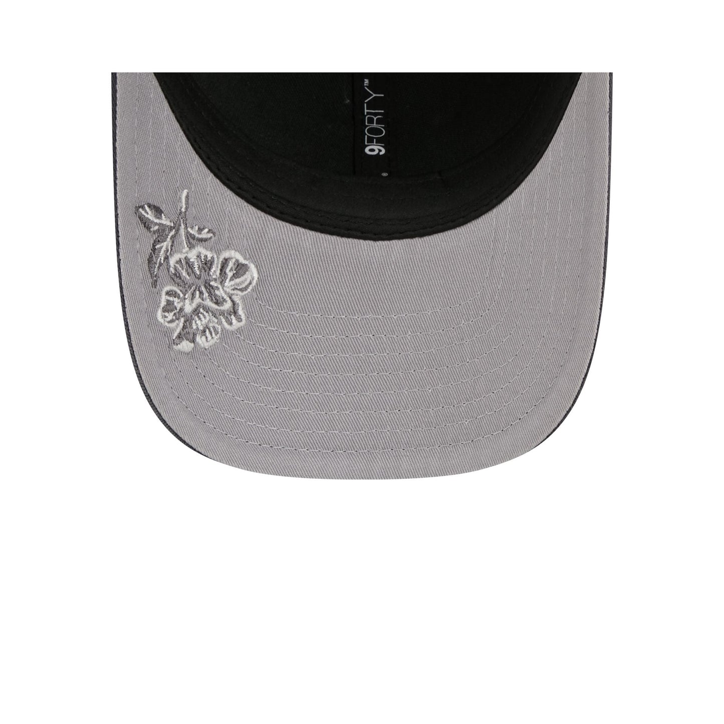 Japan Floral Mesh Women's 9FORTY M-Crown Trucker Hat