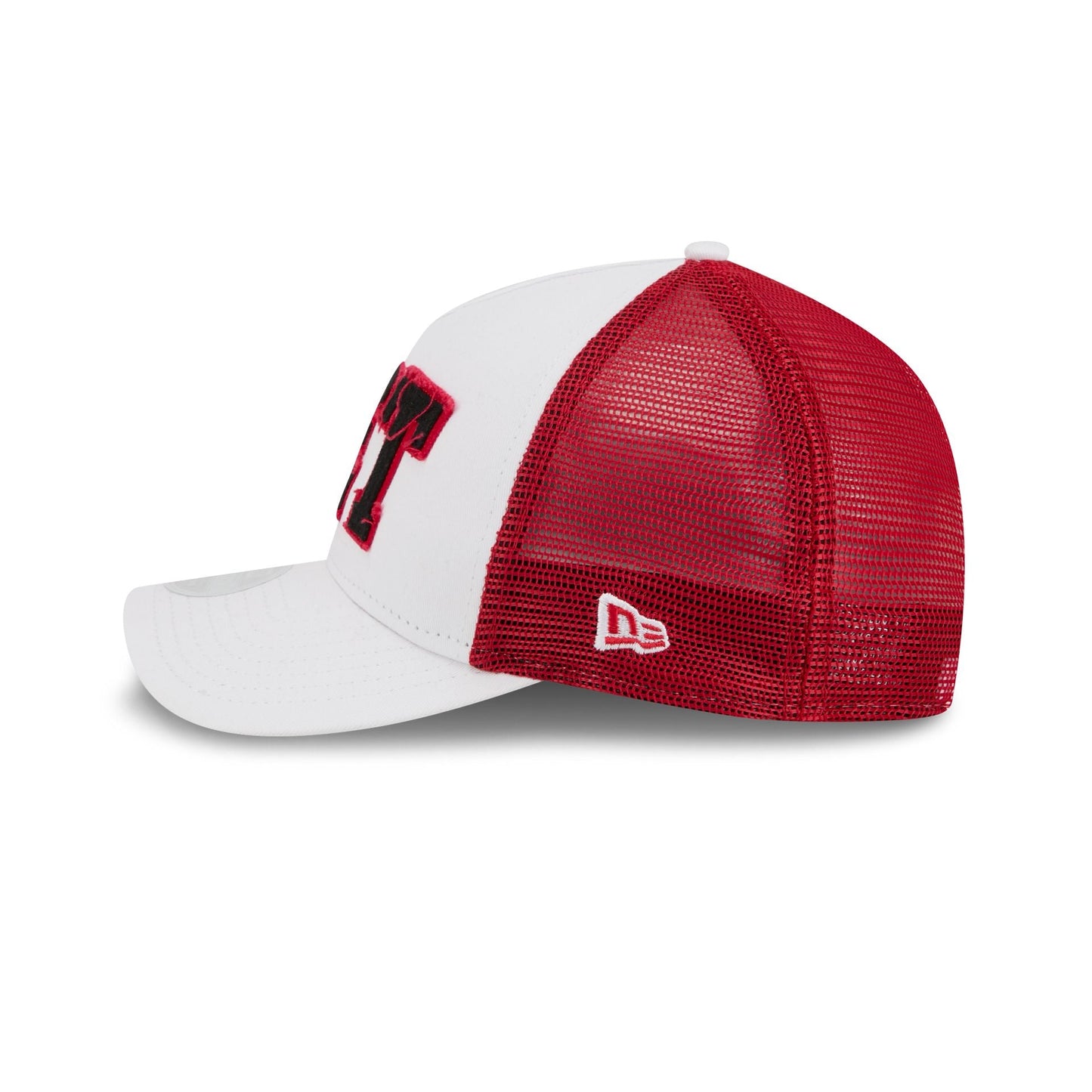 Detroit Red Wings Optic White Felt Logo Women's 9FORTY M-Crown A-Frame Trucker Hat