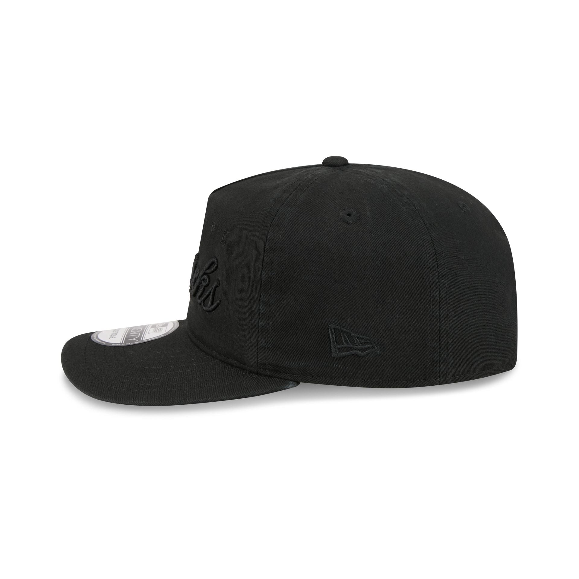 New York Knicks All Black Scripted 19TWENTY Adjustable Hat