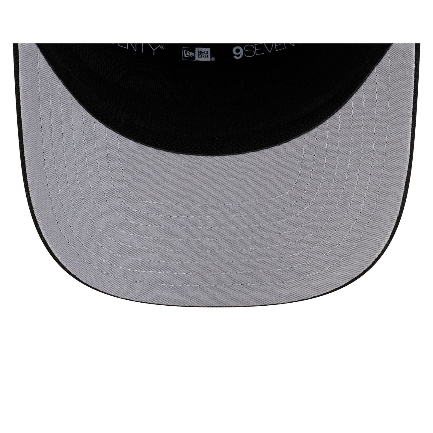 Boston Bruins Poly Split Panel 9SEVENTY Stretch-Snap Hat
