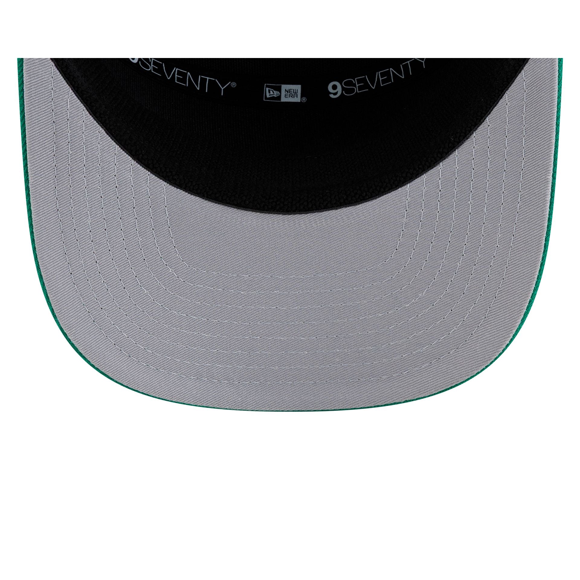 Minnesota North Stars Poly Split Panel 9SEVENTY Stretch-Snap Hat