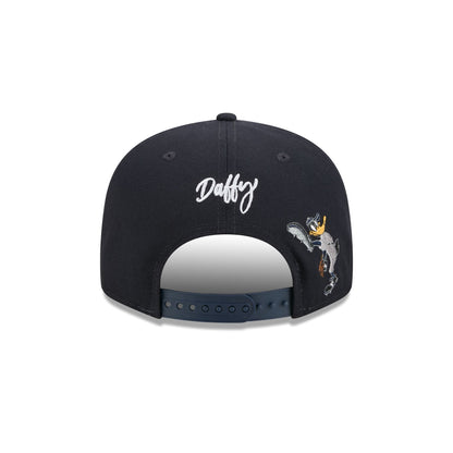 Boston Red Sox Daffy Duck Catch 9FIFTY Snapback Hat