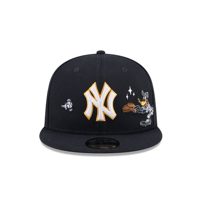New York Yankees Daffy Duck Catch 9FIFTY Snapback Hat