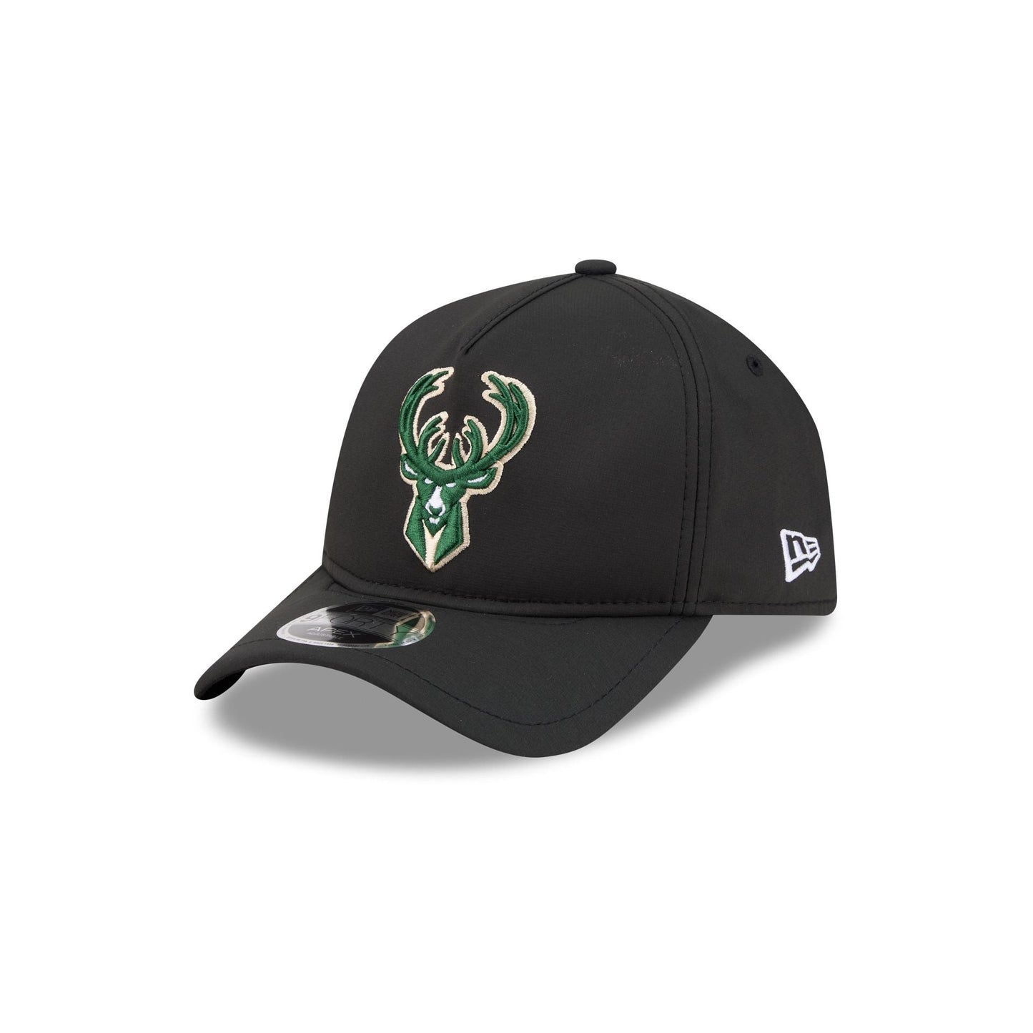 Milwaukee Bucks 9FORTY APEX Snapback Hat