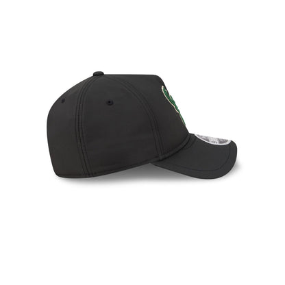 Milwaukee Bucks 9FORTY APEX Snapback Hat