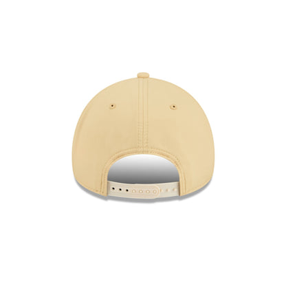 Atlanta Braves Beige 9FORTY APEX Snapback Hat