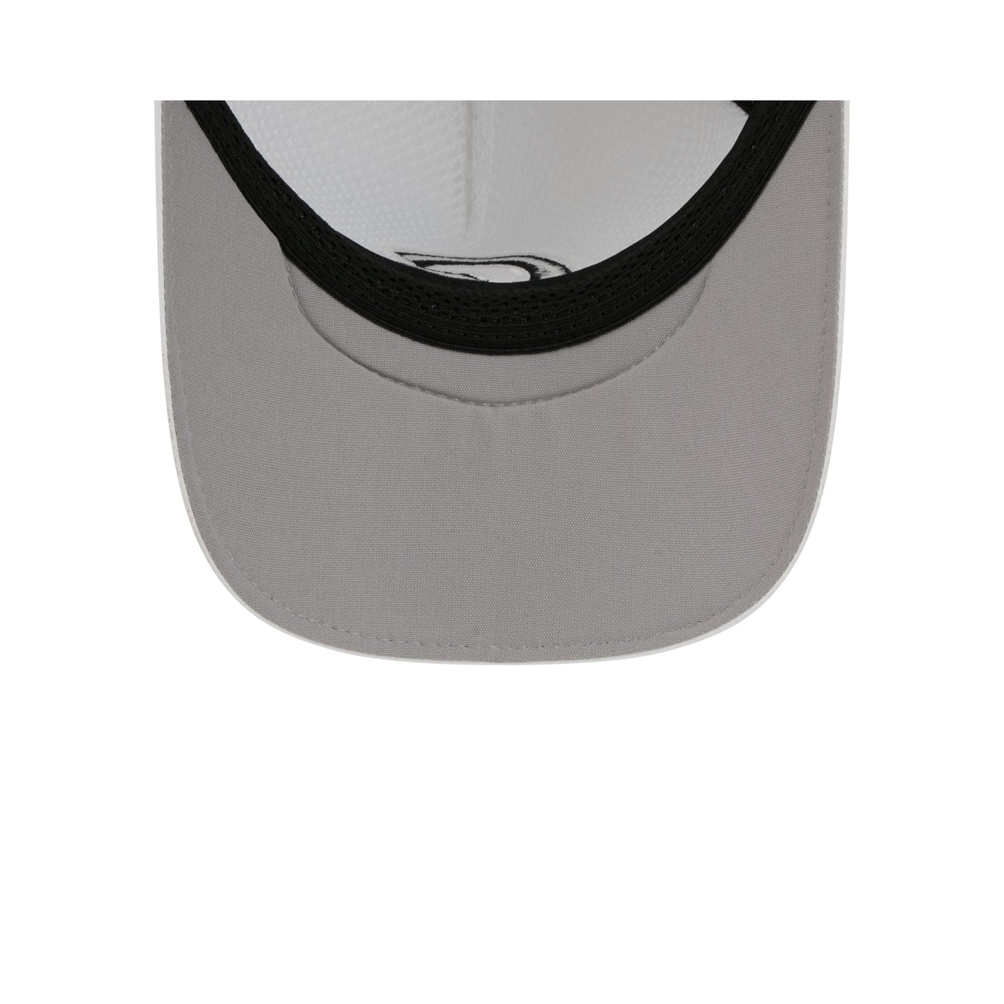Georgetown Hoyas White 9FORTY APEX Snapback Hat