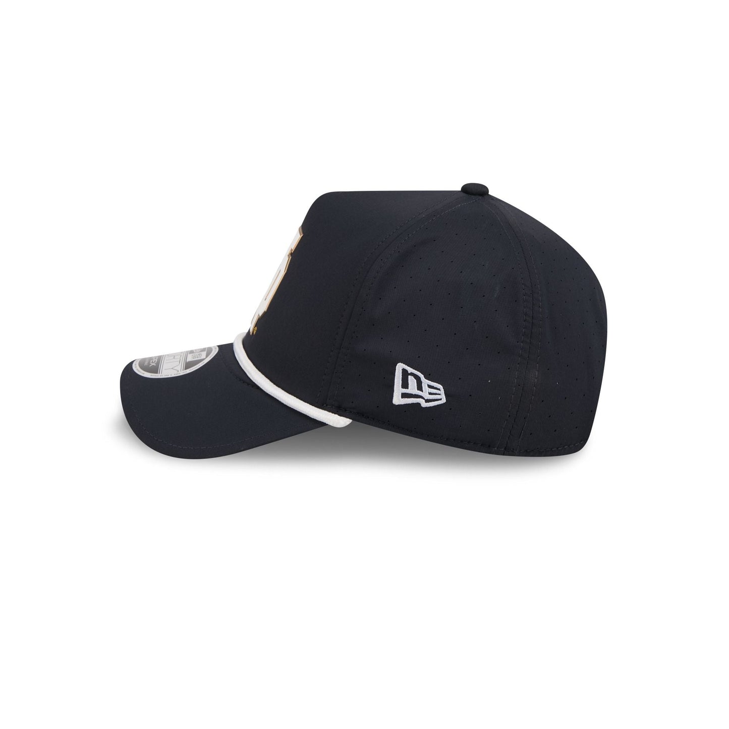 Notre Dame Fighting Irish Performance 9FORTY APEX Snapback Hat