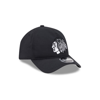 Chicago Blackhawks Black 9FORTY APEX Snapback Hat