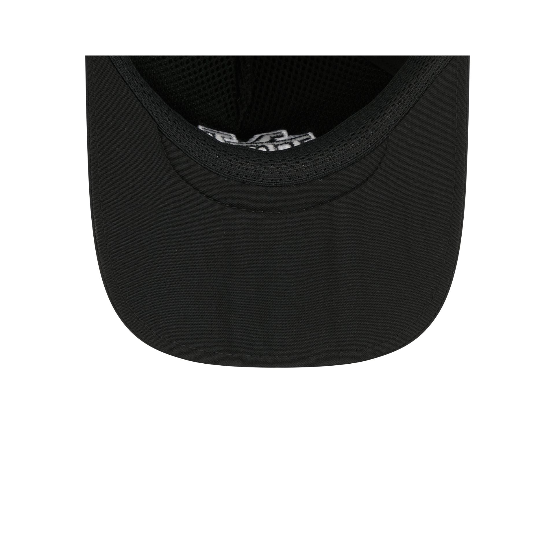 Notre Dame Fighting Irish Black 9FORTY APEX Snapback Hat