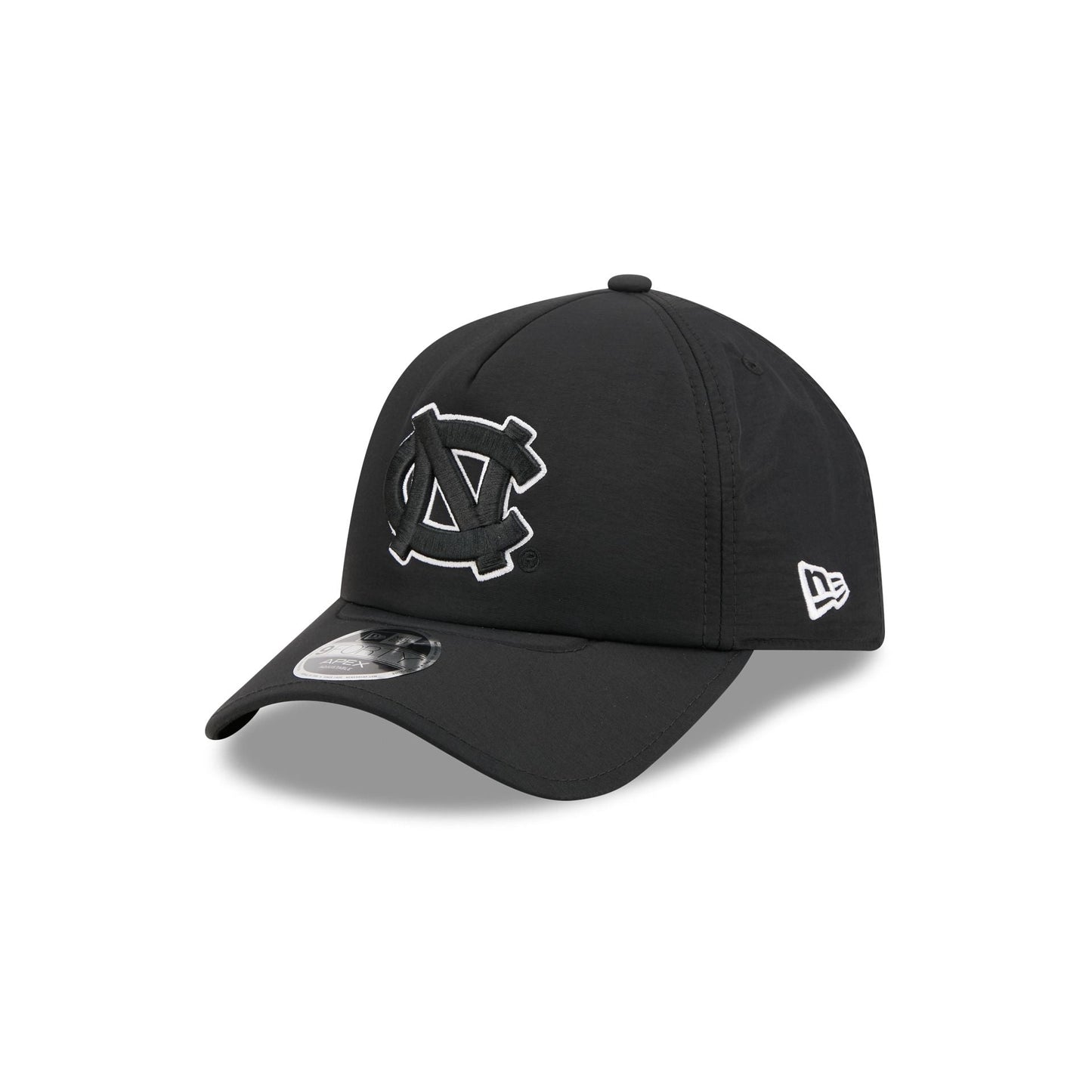 North Carolina Tar Heels Black 9FORTY APEX Snapback Hat