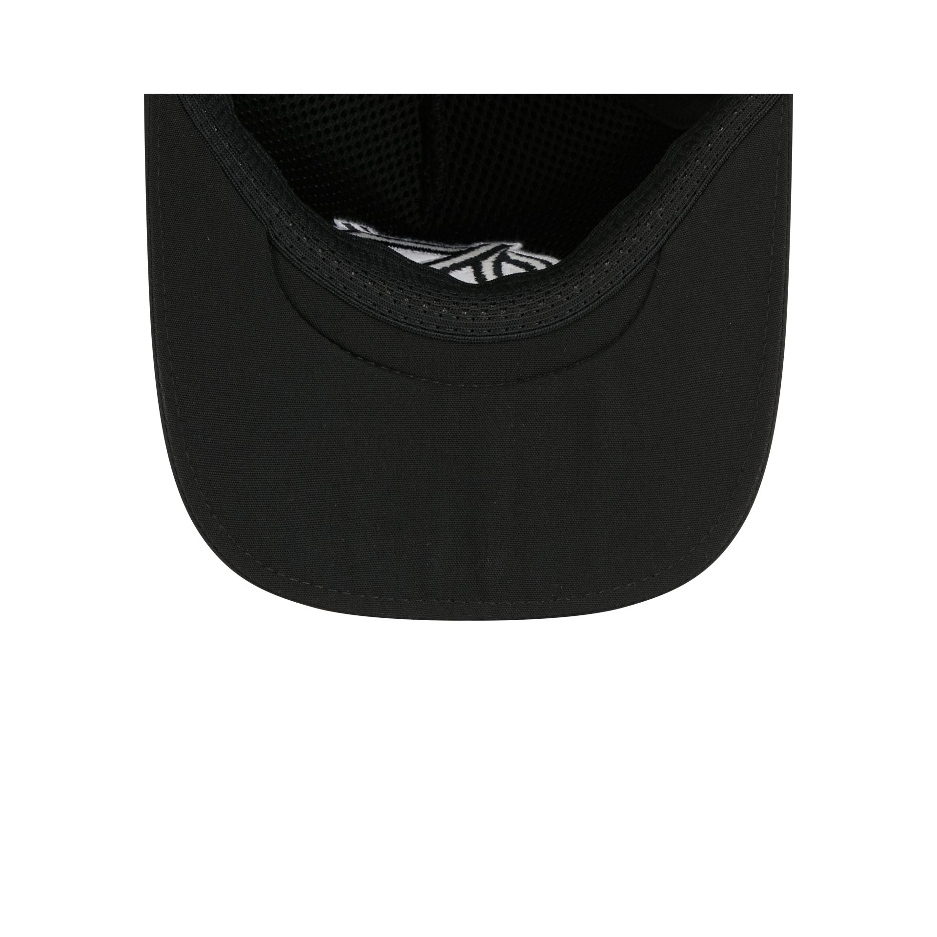 North Carolina Tar Heels Black 9FORTY APEX Snapback Hat