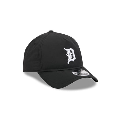 Detroit Tigers Black 9FORTY APEX Snapback Hat