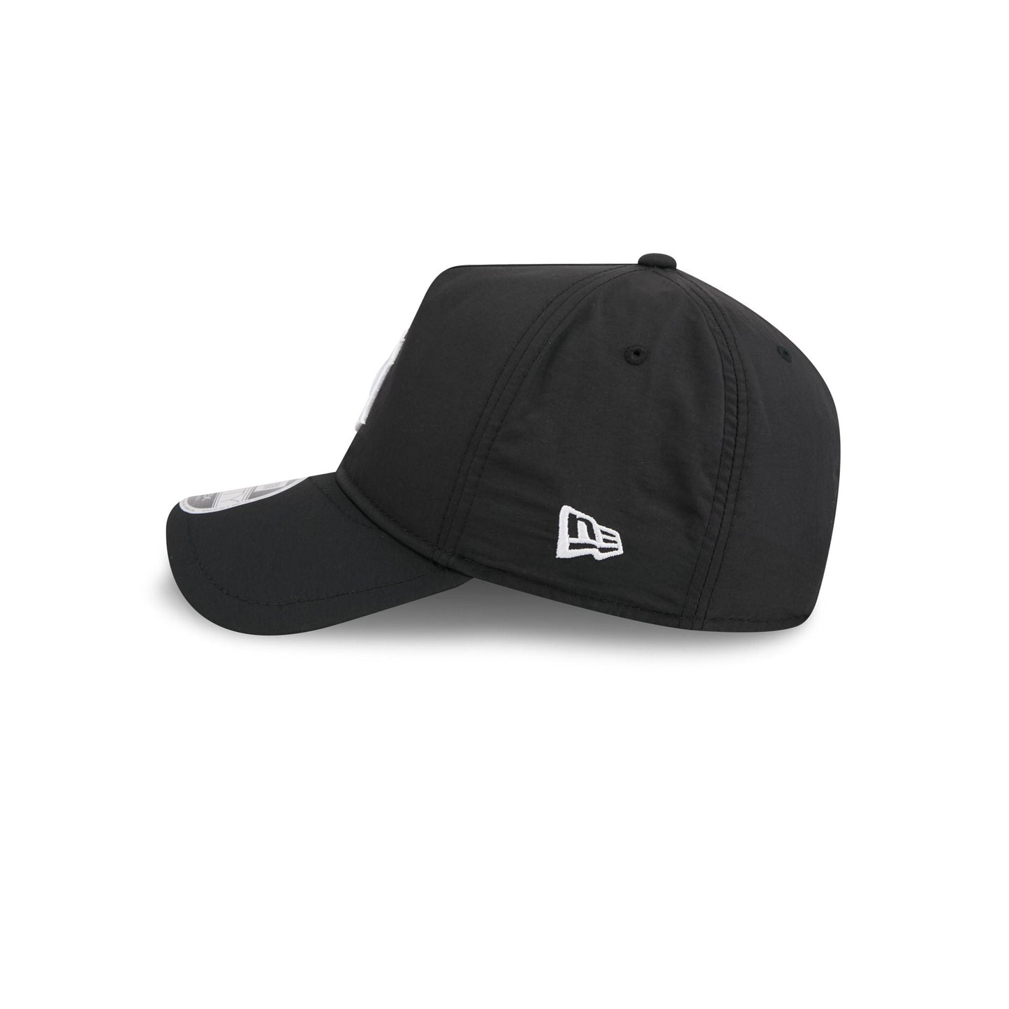 Detroit Tigers Black 9FORTY APEX Snapback Hat