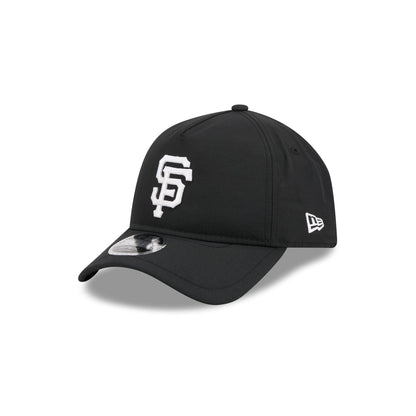 San Francisco Giants Black 9FORTY APEX Snapback Hat