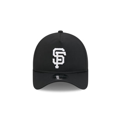 San Francisco Giants Black 9FORTY APEX Snapback Hat