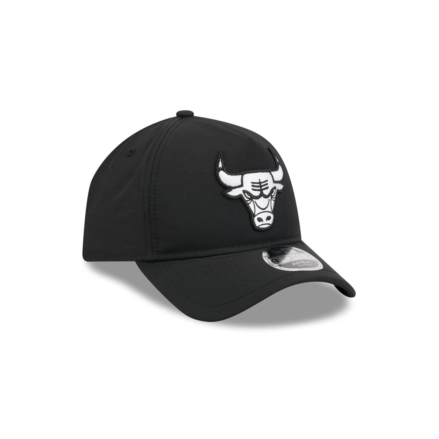 Chicago Bulls Black 9FORTY APEX Snapback Hat