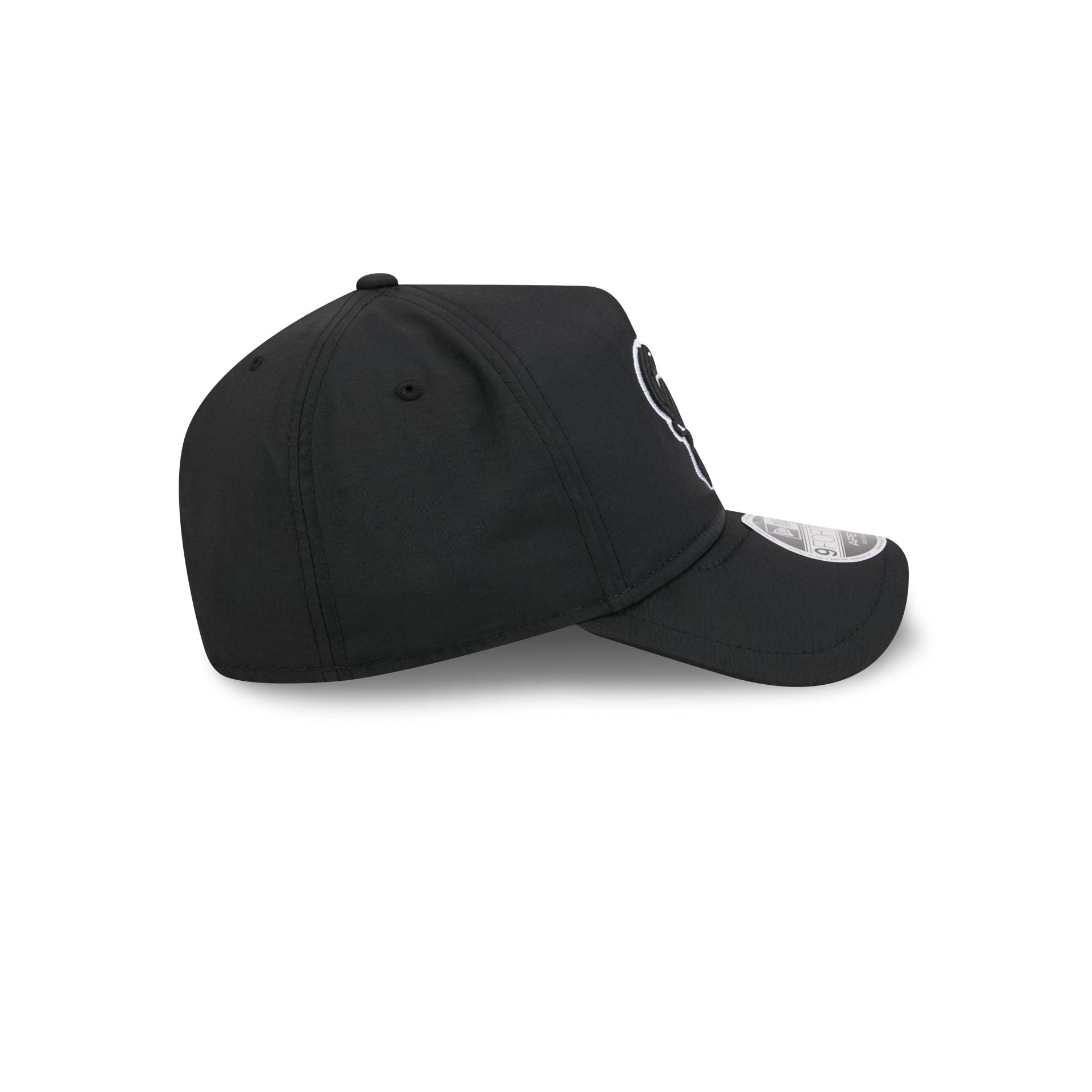 Milwaukee Bucks Black 9FORTY APEX Snapback Hat