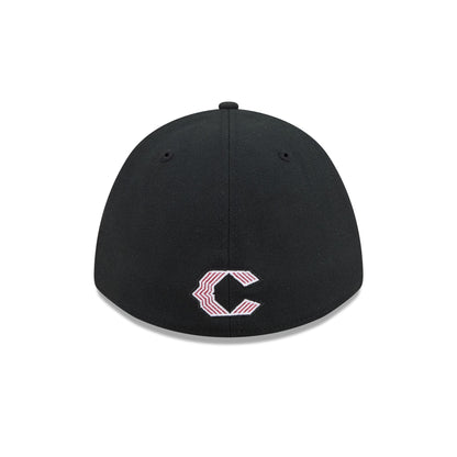 Cincinnati Reds 2026 City Connect Fan Specialty 39THIRTY M-Crown Stretch Fit Hat
