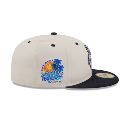 Connecticut Huskies Collegiate Two-Tone Chrome 59FIFTY Fitted Hat