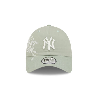 New York Yankees Stitched Flowers Casual Classic Adjustable Hat