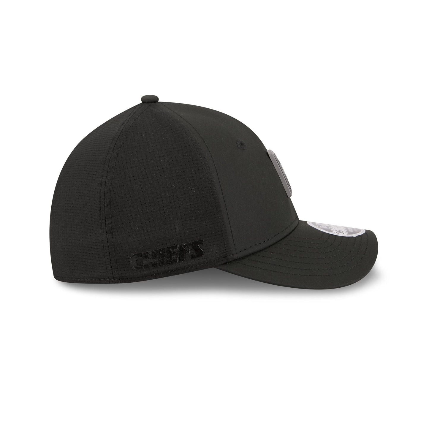 Kansas City Chiefs 2026 Training Black 39THIRTY M-Crown Stretch-Fit Hat
