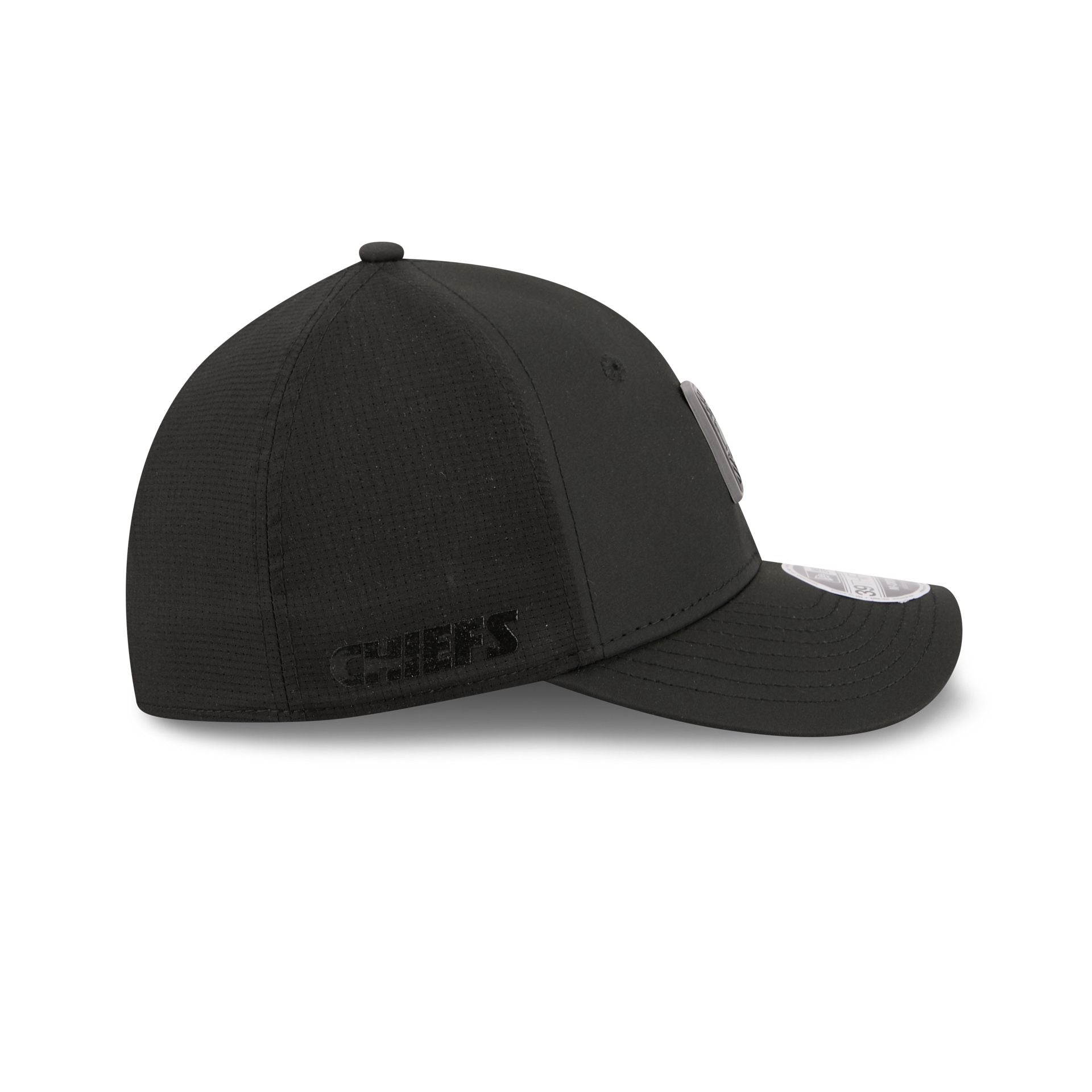 Kansas City Chiefs 2026 Training Black 39THIRTY M-Crown Stretch-Fit Hat