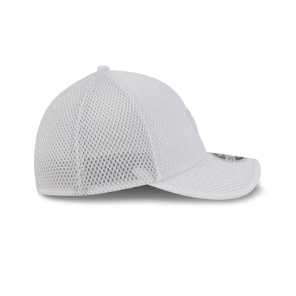 New Era Cap White Mesh 39THIRTY M-Crown Stretch Fit Hat