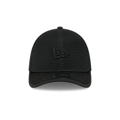 New Era Cap Black Mesh 39THIRTY M-Crown Stretch Fit Hat
