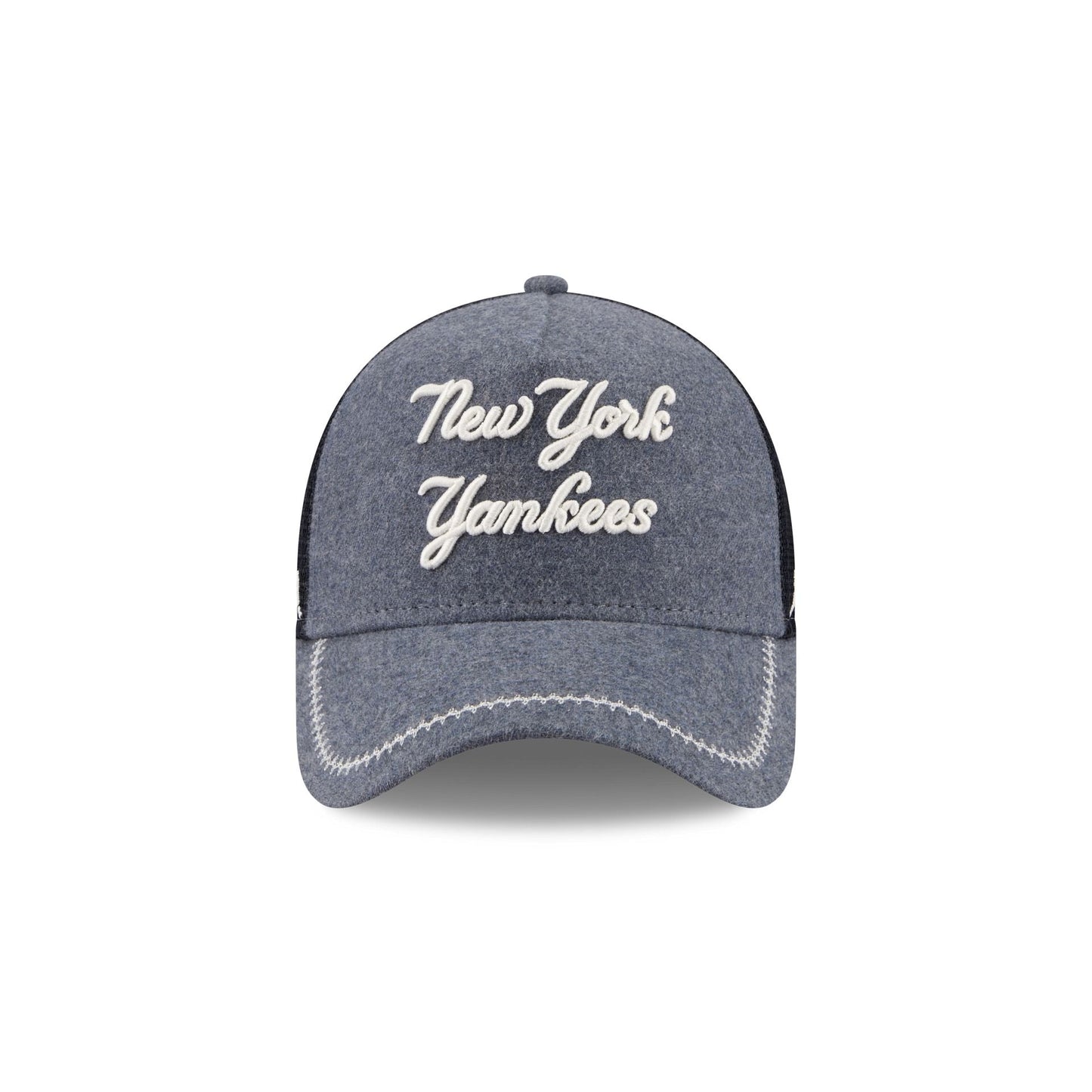 New York Yankees Navy Brushed Chambray 9FORTY A-Frame Trucker Hat