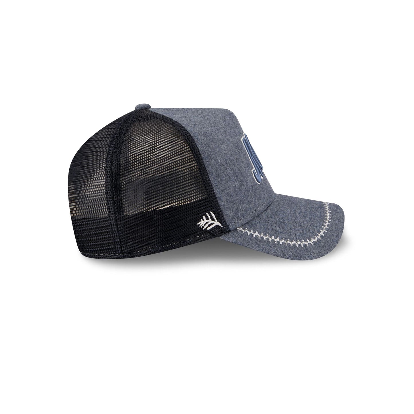 New York Mets Navy Brushed Chambray 9FORTY A-Frame Trucker Hat
