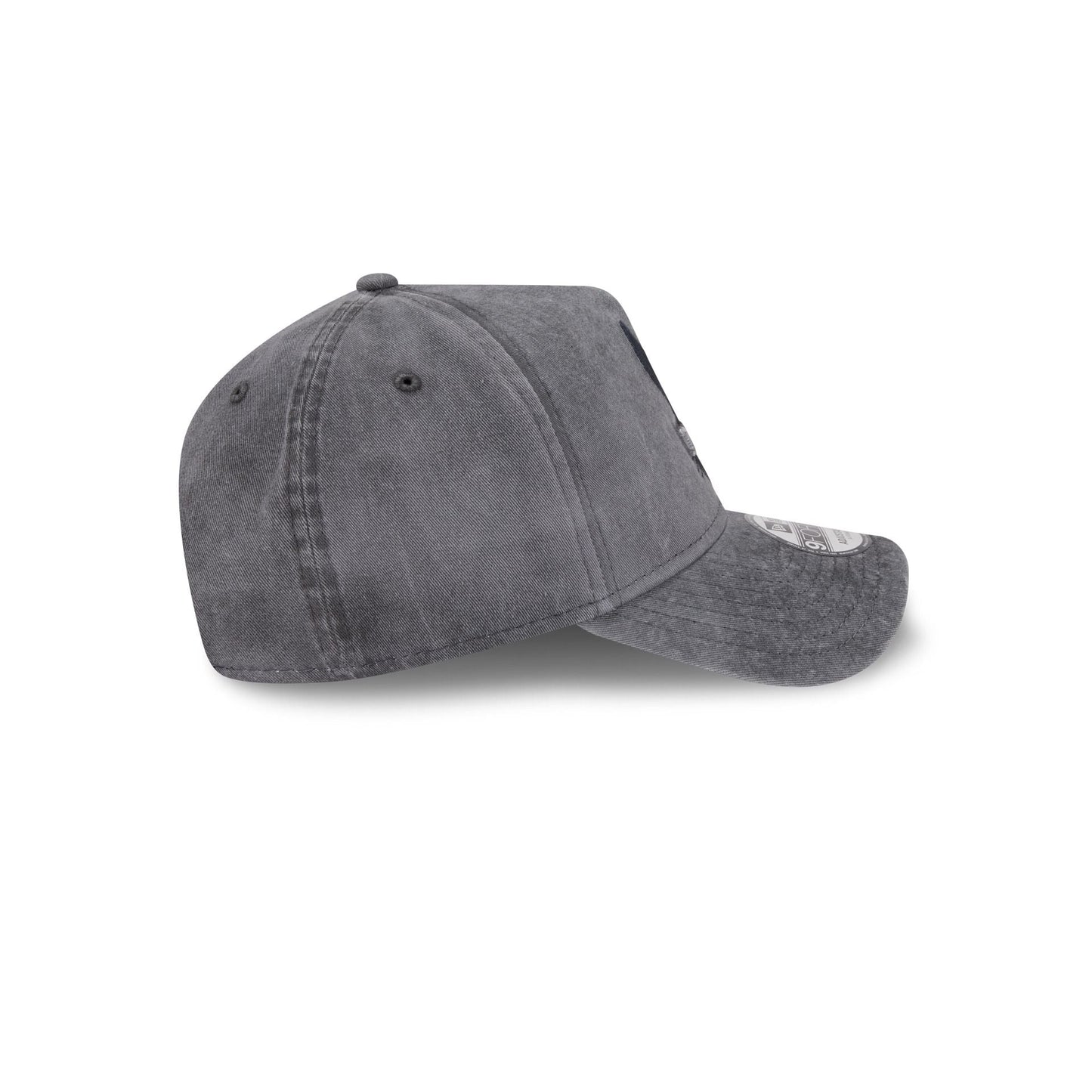 Looney Tunes Bugs Bunny Washed 9FORTY A-Frame Snapback Hat