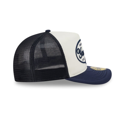 New York Yankees Chrome 59FIFTY Fitted Trucker Hat