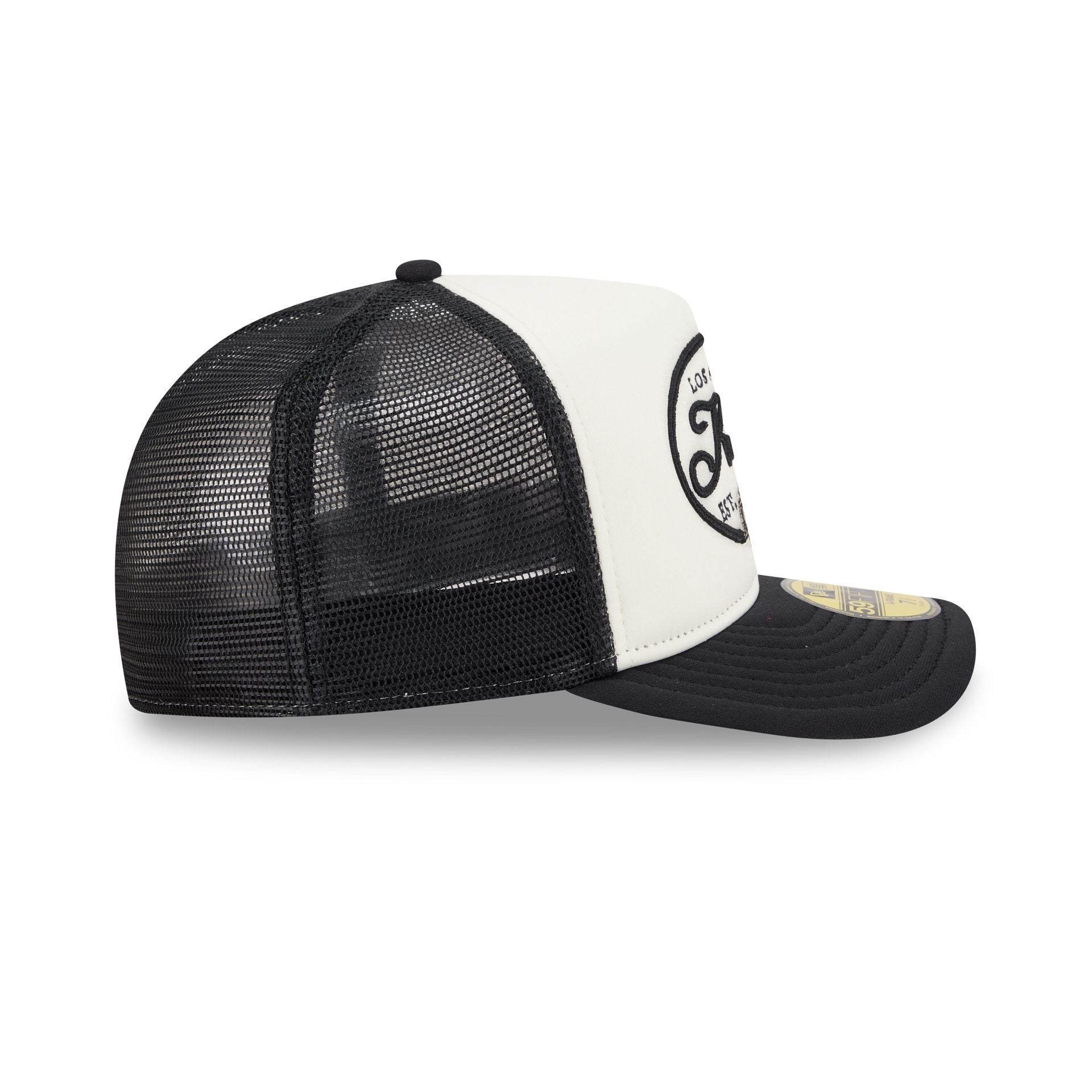Los Angeles Kings Chrome 59FIFTY Fitted Trucker Hat