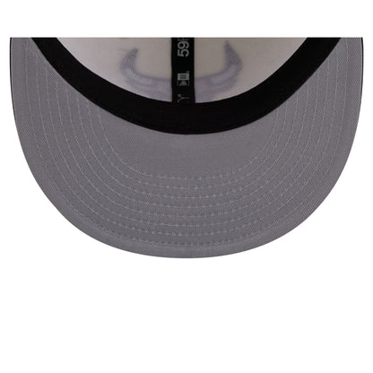 Chicago Bulls Chrome White Basic 59FIFTY Fitted Hat