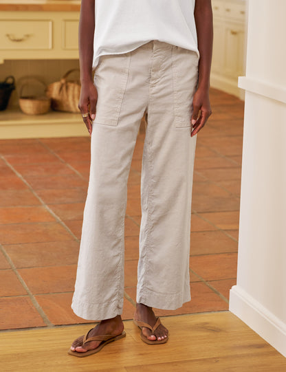 WEXFORD PATCH POCKET Cement, Italian Performance Linen