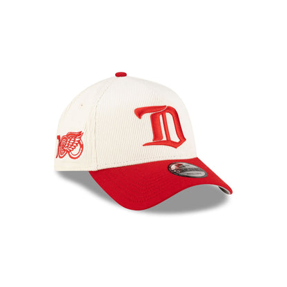 Detroit Red Wings 100th Anniversary Chrome Corduroy 9FORTY A-Frame Snapback Hat