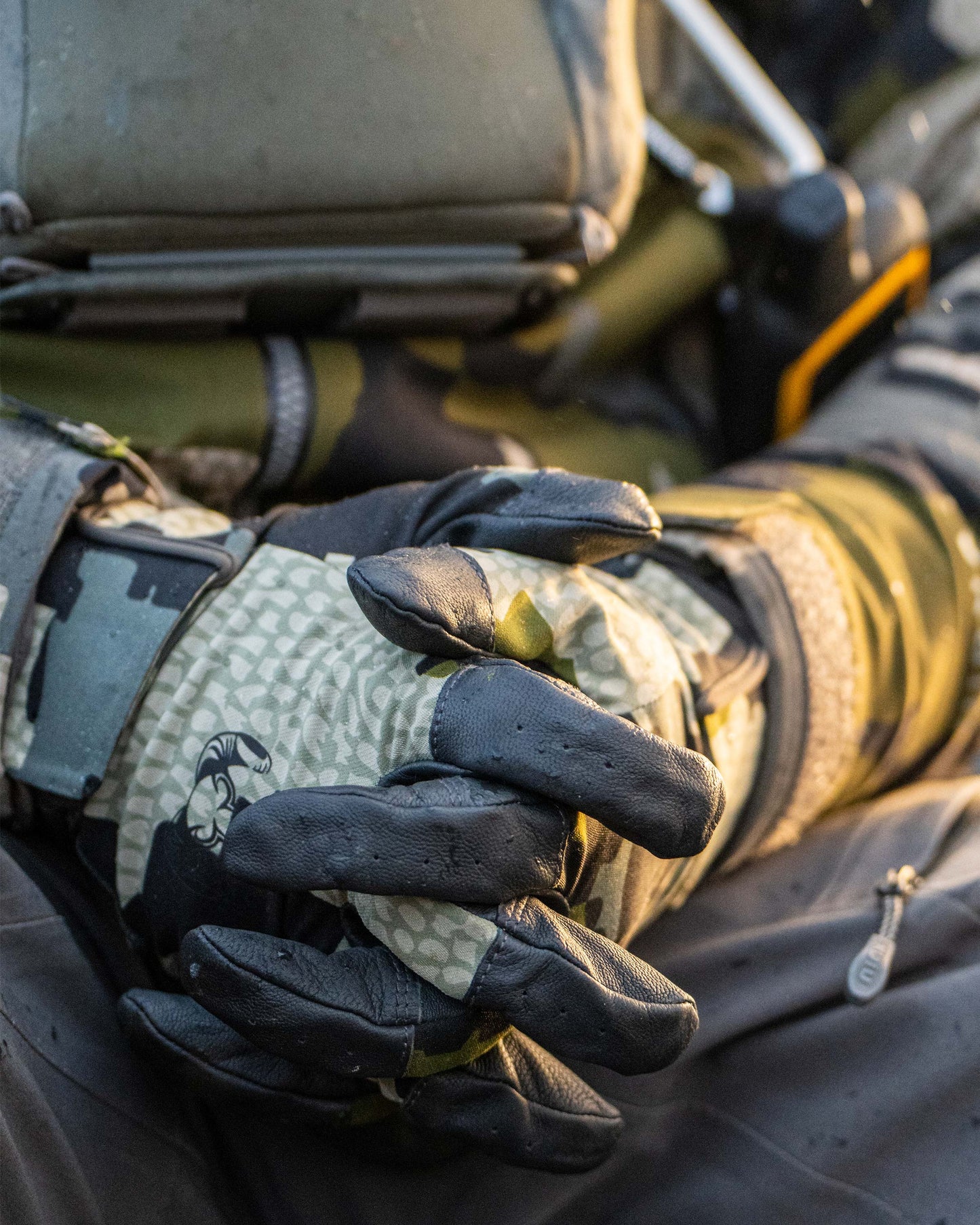 Precision Glove | Vias