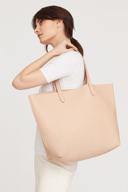 Classic Leather Tote