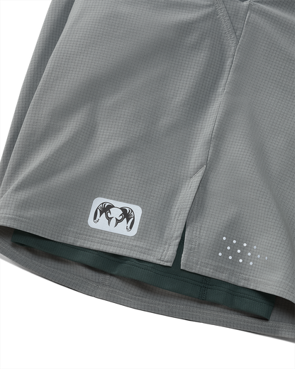 EnduroTrainer Lined 7″ Short | Dark Iron Tonal