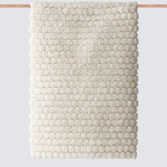 Advika Hand-Knotted Accent Rug