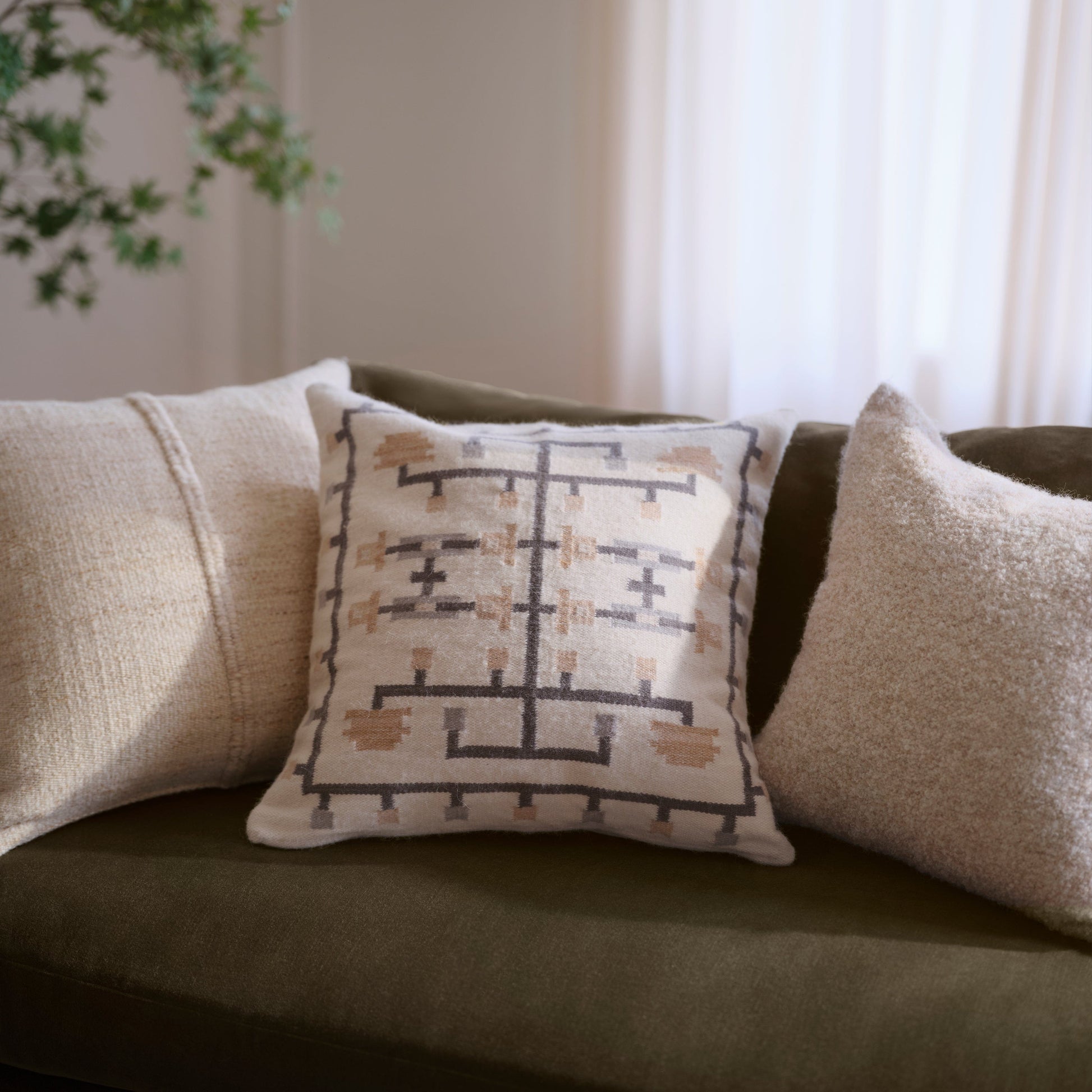 Aliso Pillow