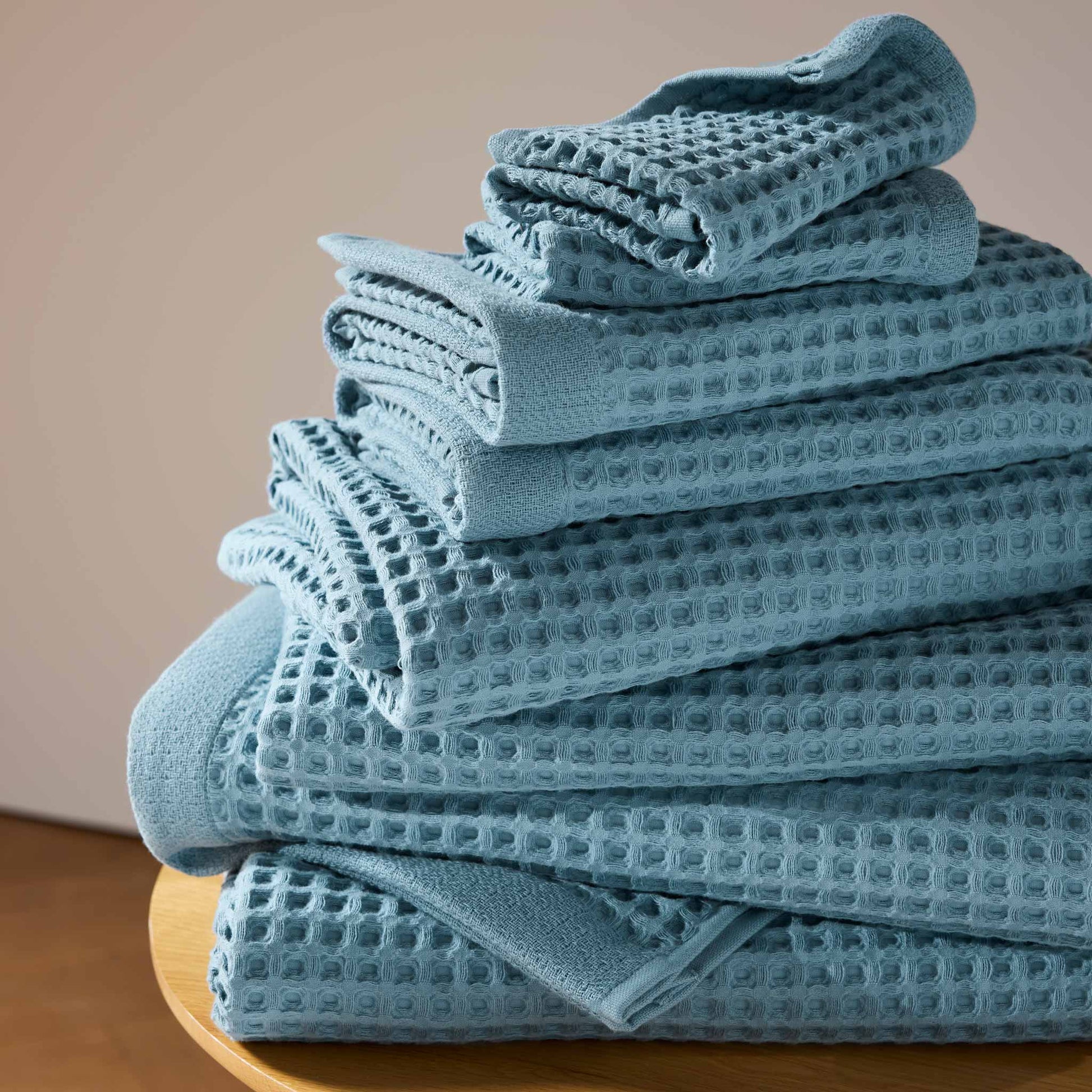Dreamweave Waffle Hand Towels