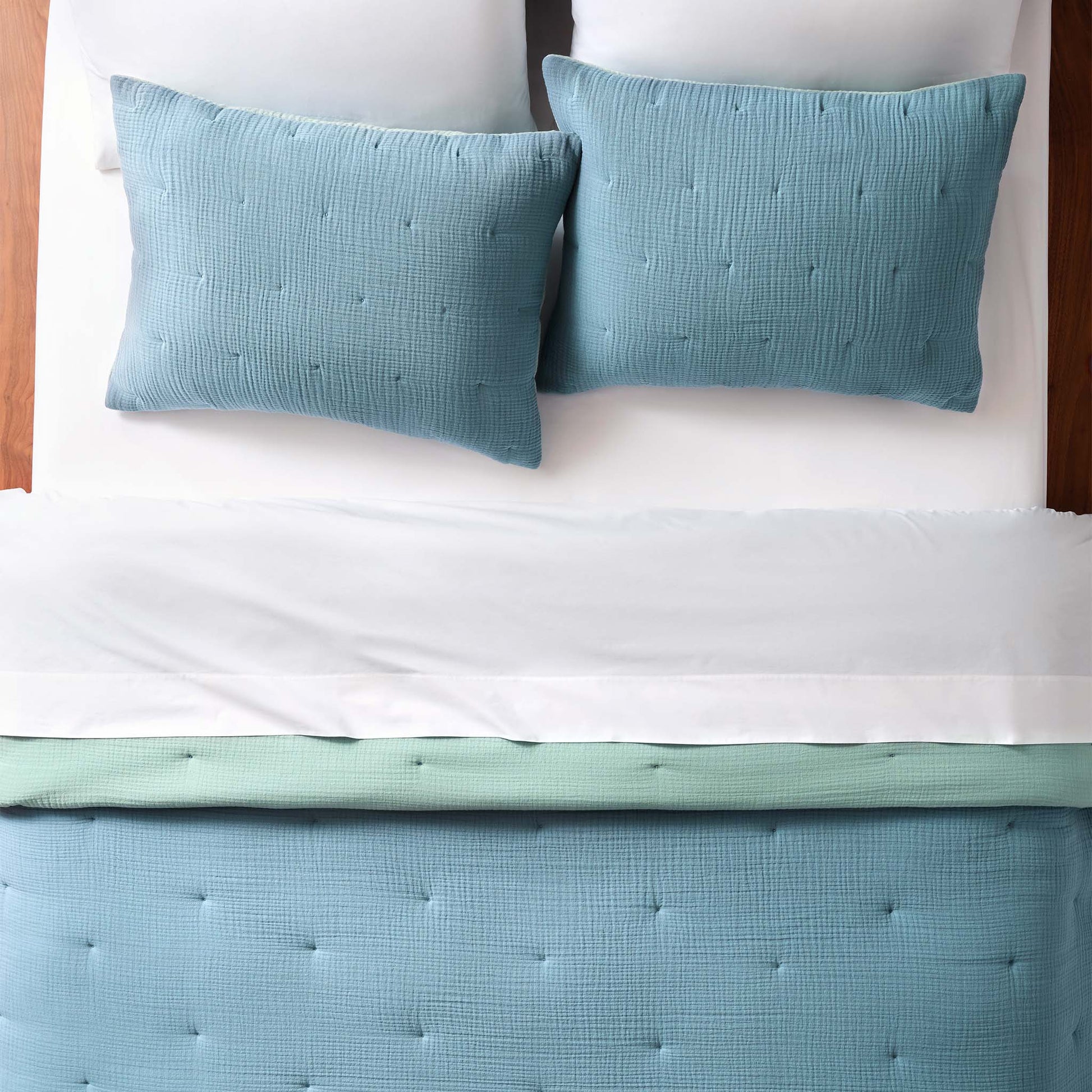 Breezeweave Reversible Cotton Comforter Set