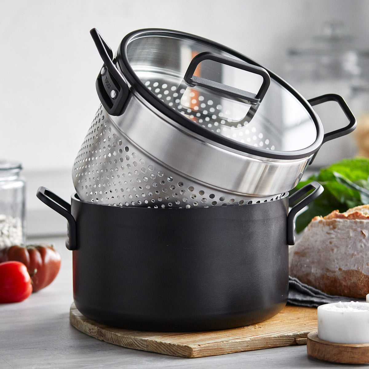 Stanley Tucci™ Ceramic Nonstick 11-Piece Cookware Set | Milano Black
