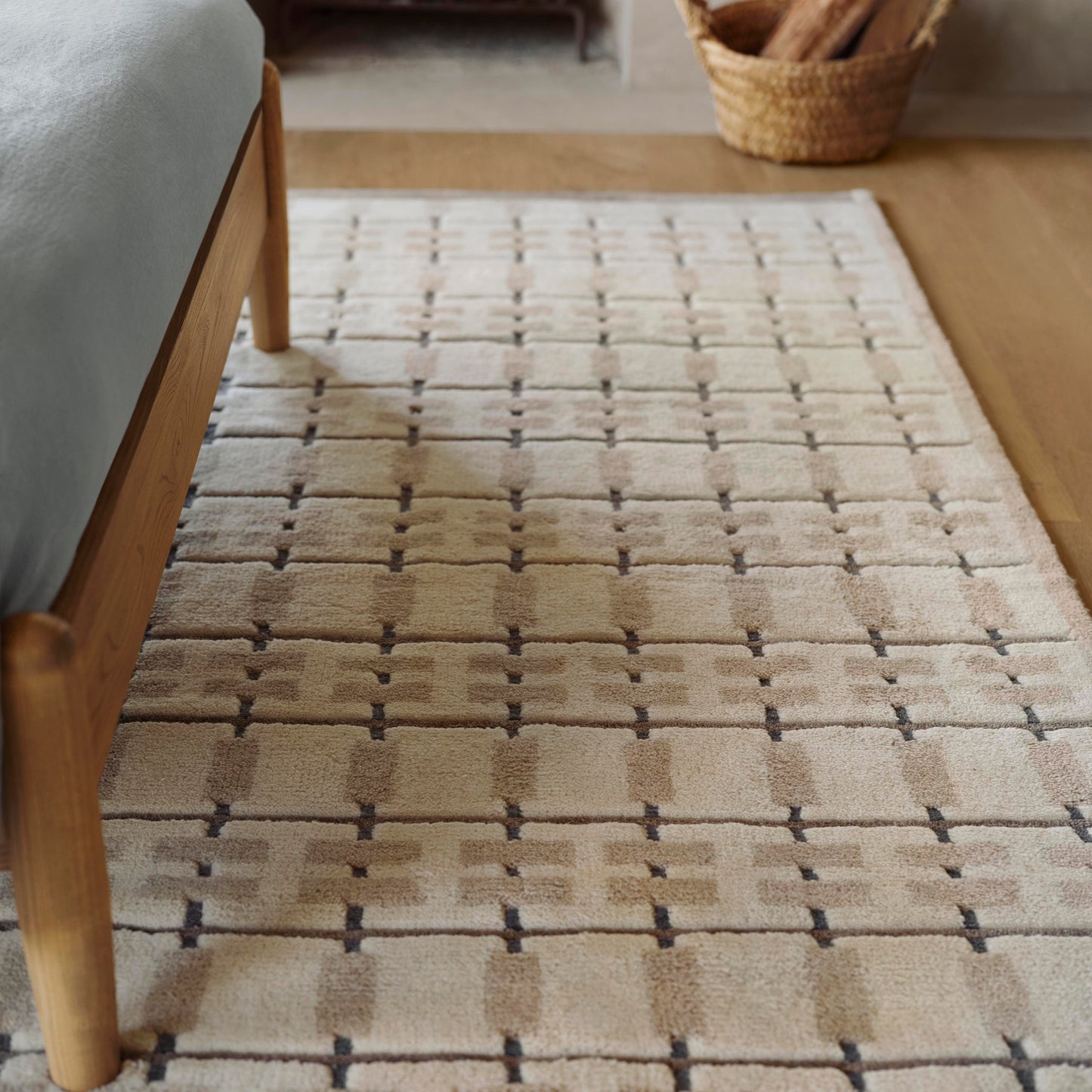 Mila Hand-Knotted Area Rug